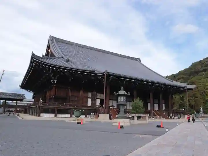 知恩院の本殿・本堂