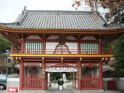 極楽寺の山門・神門