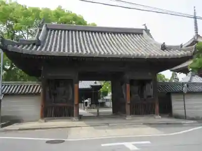 斑鳩寺の山門・神門