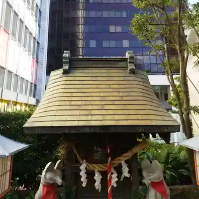 有楽稲荷神社の本殿・本堂
