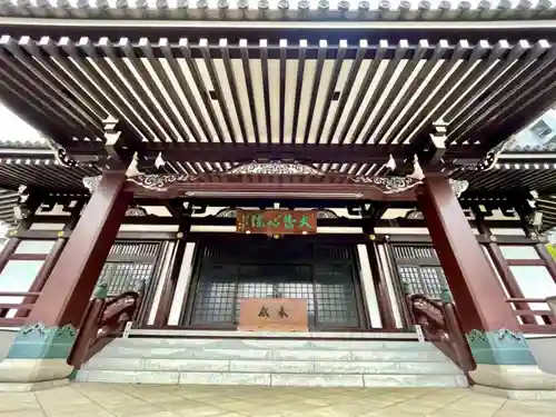 霊雲寺の本殿・本堂