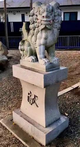 八王子神社の狛犬