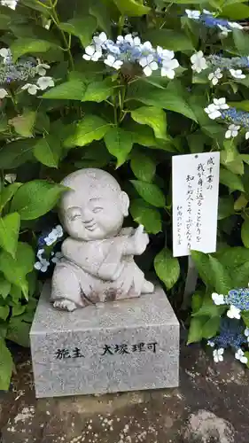 香勝寺の像