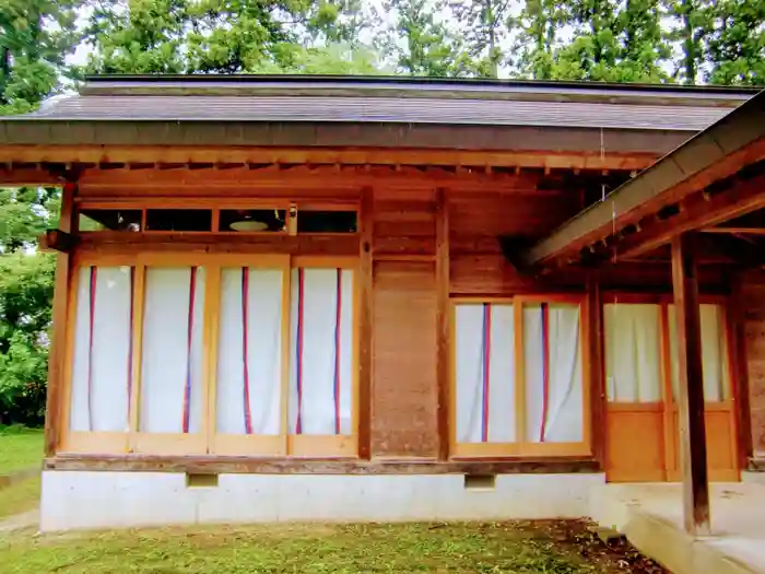 諏訪神社の建物その他