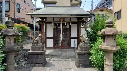 目白豊坂稲荷神社の本殿・本堂