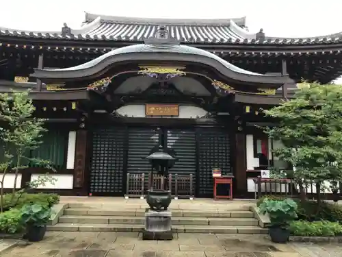 瀧泉寺（目黒不動尊）の本殿・本堂