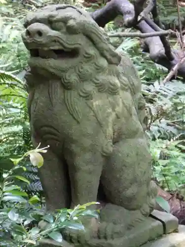 燒火神社の狛犬