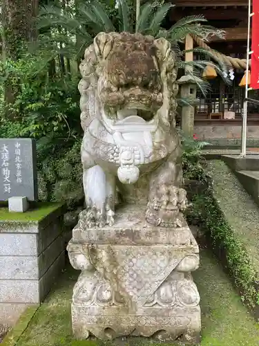 冠嶽神社の狛犬