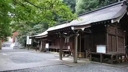  諏訪神社（旧湯長谷藩領総鎮守）の本殿・本堂