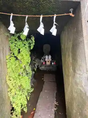 大綱金刀比羅神社の{uncategorized: "未分類", other: "その他", undefined: "問題あり", building: "その他建物", grave: "お墓", sacred_gate: "鳥居", guardian: "狛犬", statue: "像", buddha: "仏像", history: "歴史", nature: "自然", garden: "庭園", animal: "動物", pagoda: "塔", temizu: "手水舎", mountain_gate: "山門・神門", sanctuary: "本殿・本堂", subordinate: "末社・摂社", art: "芸術", scenery: "景色", jizo: "地蔵", ema: "絵馬", goshuin: "御朱印", omikuji: "おみくじ", items: "授与品その他", amulet: "お守り", goshuincho: "御朱印帳", eats: "食事", festival: "お祭り", votive_dance: "神楽", shichigosan: "七五三参", wedding: "結婚式", experience: "体験その他", initially: "初詣", around: "周辺", anti_infection: "感染症対策"}