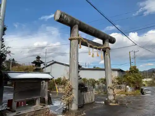 丸郷神社の鳥居