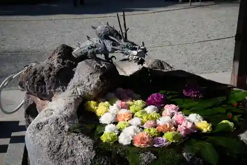 出雲大社相模分祠の手水舎