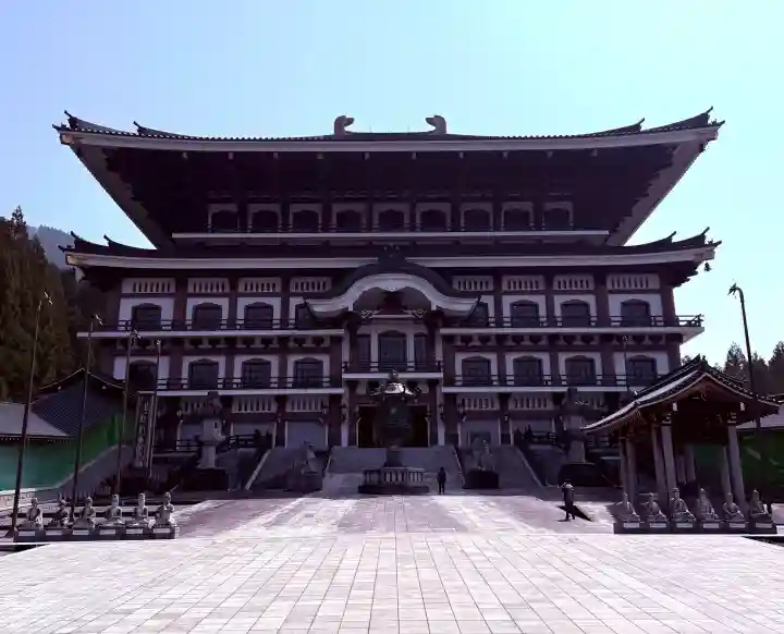 清大寺(越前大仏)の{uncategorized: "未分類", other: "その他", undefined: "問題あり", building: "その他建物", grave: "お墓", sacred_gate: "鳥居", guardian: "狛犬", statue: "像", buddha: "仏像", history: "歴史", nature: "自然", garden: "庭園", animal: "動物", pagoda: "塔", temizu: "手水舎", mountain_gate: "山門・神門", sanctuary: "本殿・本堂", subordinate: "末社・摂社", art: "芸術", scenery: "景色", jizo: "地蔵", ema: "絵馬", goshuin: "御朱印", omikuji: "おみくじ", items: "授与品その他", amulet: "お守り", goshuincho: "御朱印帳", eats: "食事", festival: "お祭り", votive_dance: "神楽", shichigosan: "七五三参", wedding: "結婚式", experience: "体験その他", initially: "初詣", around: "周辺", anti_infection: "感染症対策"}