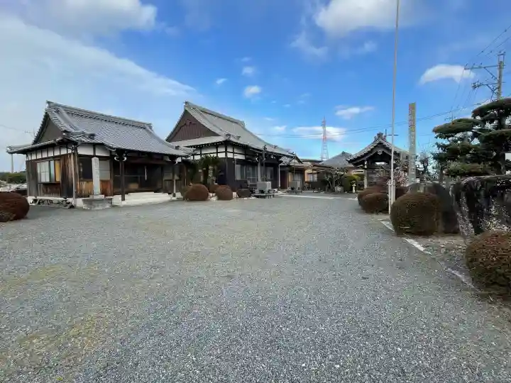 常念寺の{uncategorized: "未分類", other: "その他", undefined: "問題あり", building: "その他建物", grave: "お墓", sacred_gate: "鳥居", guardian: "狛犬", statue: "像", buddha: "仏像", history: "歴史", nature: "自然", garden: "庭園", animal: "動物", pagoda: "塔", temizu: "手水舎", mountain_gate: "山門・神門", sanctuary: "本殿・本堂", subordinate: "末社・摂社", art: "芸術", scenery: "景色", jizo: "地蔵", ema: "絵馬", goshuin: "御朱印", omikuji: "おみくじ", items: "授与品その他", amulet: "お守り", goshuincho: "御朱印帳", eats: "食事", festival: "お祭り", votive_dance: "神楽", shichigosan: "七五三参", wedding: "結婚式", experience: "体験その他", initially: "初詣", around: "周辺", anti_infection: "感染症対策"}