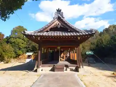 八幡神社の本殿・本堂