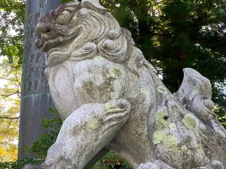 諏訪大社上社前宮の狛犬