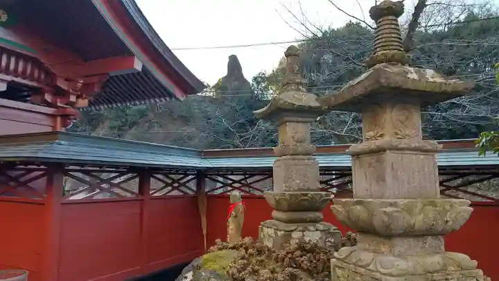 大谷寺の塔