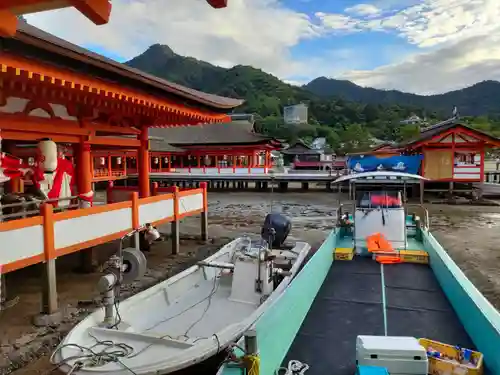 厳島神社(広島県)