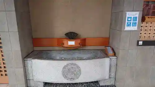 飯倉熊野神社の手水舎