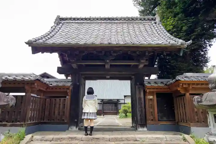 清元寺の山門・神門