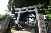 天沼八幡神社の鳥居