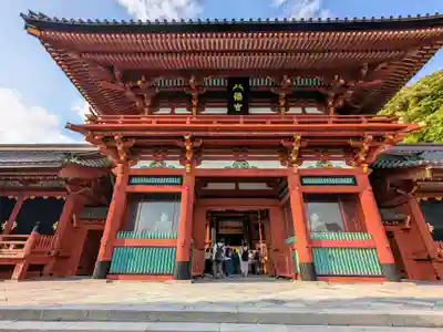 鶴岡八幡宮の本殿・本堂