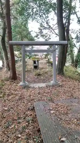 高龗神社の末社