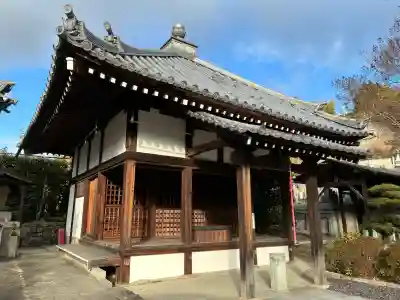 大善寺の{uncategorized: "未分類", other: "その他", undefined: "問題あり", building: "その他建物", grave: "お墓", sacred_gate: "鳥居", guardian: "狛犬", statue: "像", buddha: "仏像", history: "歴史", nature: "自然", garden: "庭園", animal: "動物", pagoda: "塔", temizu: "手水舎", mountain_gate: "山門・神門", sanctuary: "本殿・本堂", subordinate: "末社・摂社", art: "芸術", scenery: "景色", jizo: "地蔵", ema: "絵馬", goshuin: "御朱印", omikuji: "おみくじ", items: "授与品その他", amulet: "お守り", goshuincho: "御朱印帳", eats: "食事", festival: "お祭り", votive_dance: "神楽", shichigosan: "七五三参", wedding: "結婚式", experience: "体験その他", initially: "初詣", around: "周辺", anti_infection: "感染症対策"}