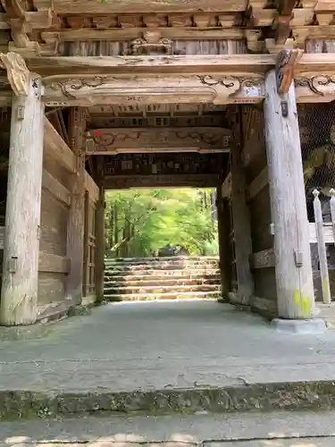 竹林寺の山門