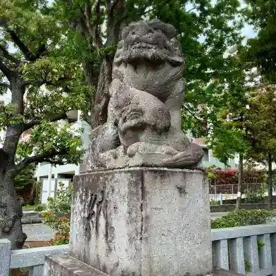 大棚・中川杉山神社(神奈川県)
