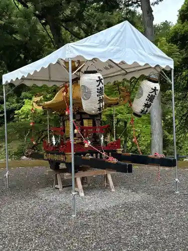 大瀧神社の{uncategorized: "未分類", other: "その他", undefined: "問題あり", building: "その他建物", grave: "お墓", sacred_gate: "鳥居", guardian: "狛犬", statue: "像", buddha: "仏像", history: "歴史", nature: "自然", garden: "庭園", animal: "動物", pagoda: "塔", temizu: "手水舎", mountain_gate: "山門・神門", sanctuary: "本殿・本堂", subordinate: "末社・摂社", art: "芸術", scenery: "景色", jizo: "地蔵", ema: "絵馬", goshuin: "御朱印", omikuji: "おみくじ", items: "授与品その他", amulet: "お守り", goshuincho: "御朱印帳", eats: "食事", festival: "お祭り", votive_dance: "神楽", shichigosan: "七五三参", wedding: "結婚式", experience: "体験その他", initially: "初詣", around: "周辺", anti_infection: "感染症対策"}