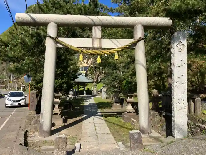 白山神社の鳥居