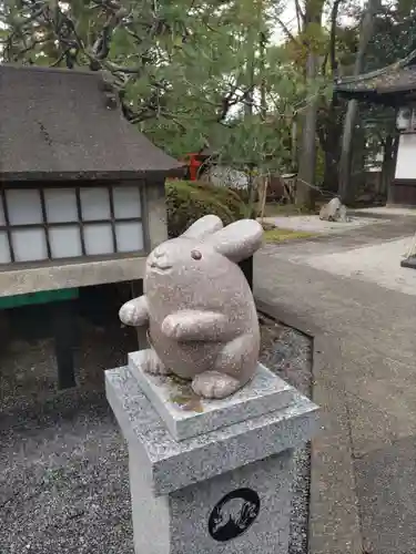 岡崎神社の狛犬