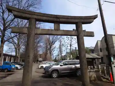 平塚神社の鳥居