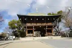 石切劔箭神社の山門