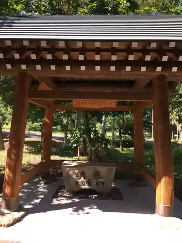 赤井川神社の手水舎