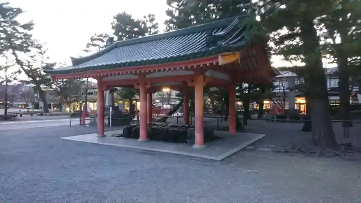 平安神宮の手水舎