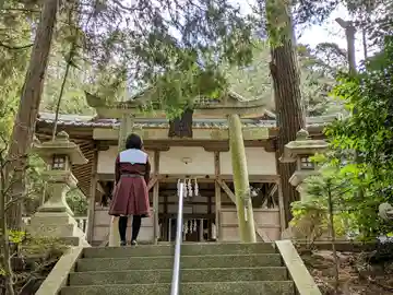 熊野神社の本殿・本堂