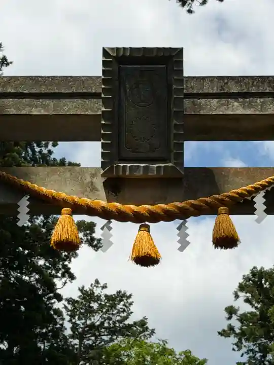 一幣司浅間神社の{uncategorized: "未分類", other: "その他", undefined: "問題あり", building: "その他建物", grave: "お墓", sacred_gate: "鳥居", guardian: "狛犬", statue: "像", buddha: "仏像", history: "歴史", nature: "自然", garden: "庭園", animal: "動物", pagoda: "塔", temizu: "手水舎", mountain_gate: "山門・神門", sanctuary: "本殿・本堂", subordinate: "末社・摂社", art: "芸術", scenery: "景色", jizo: "地蔵", ema: "絵馬", goshuin: "御朱印", omikuji: "おみくじ", items: "授与品その他", amulet: "お守り", goshuincho: "御朱印帳", eats: "食事", festival: "お祭り", votive_dance: "神楽", shichigosan: "七五三参", wedding: "結婚式", experience: "体験その他", initially: "初詣", around: "周辺", anti_infection: "感染症対策"}