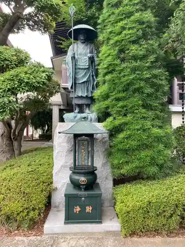 金剛寺の像