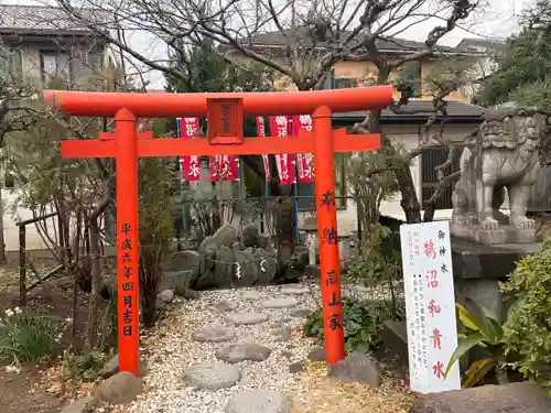 鵠沼伏見稲荷神社(神奈川県)