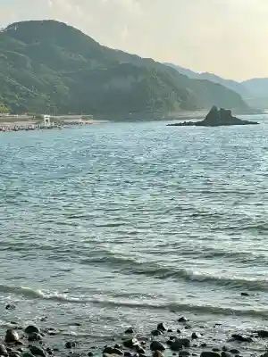 櫻井神社の{uncategorized: "未分類", other: "その他", undefined: "問題あり", building: "その他建物", grave: "お墓", sacred_gate: "鳥居", guardian: "狛犬", statue: "像", buddha: "仏像", history: "歴史", nature: "自然", garden: "庭園", animal: "動物", pagoda: "塔", temizu: "手水舎", mountain_gate: "山門・神門", sanctuary: "本殿・本堂", subordinate: "末社・摂社", art: "芸術", scenery: "景色", jizo: "地蔵", ema: "絵馬", goshuin: "御朱印", omikuji: "おみくじ", items: "授与品その他", amulet: "お守り", goshuincho: "御朱印帳", eats: "食事", festival: "お祭り", votive_dance: "神楽", shichigosan: "七五三参", wedding: "結婚式", experience: "体験その他", initially: "初詣", around: "周辺", anti_infection: "感染症対策"}