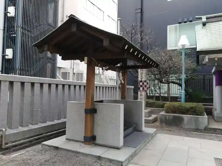 宮益御嶽神社の手水舎