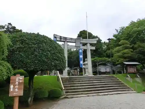 出水神社の鳥居