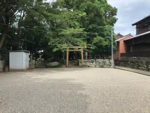 浜郷神社の建物その他