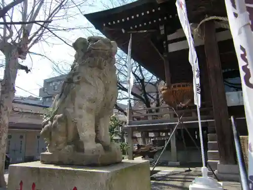 宇迦八幡宮の狛犬