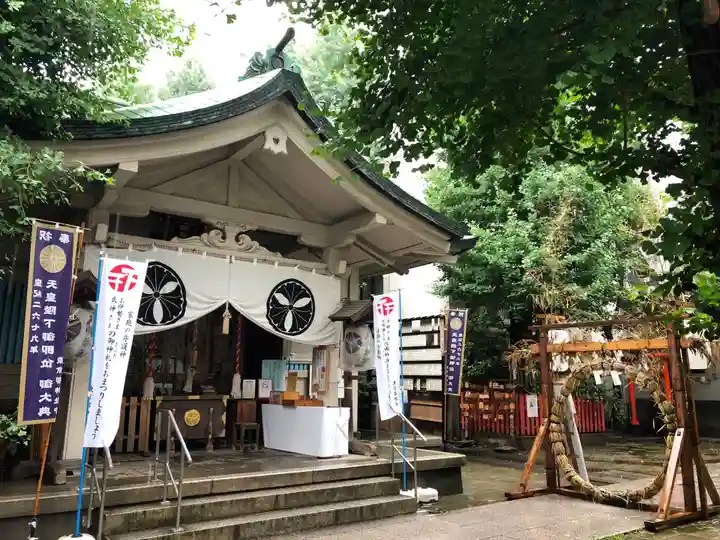 銀杏岡八幡神社の本殿・本堂