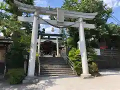 鳩ヶ谷氷川神社の鳥居