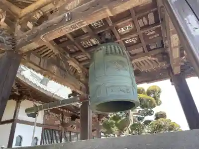 慈眼寺の{uncategorized: "未分類", other: "その他", undefined: "問題あり", building: "その他建物", grave: "お墓", sacred_gate: "鳥居", guardian: "狛犬", statue: "像", buddha: "仏像", history: "歴史", nature: "自然", garden: "庭園", animal: "動物", pagoda: "塔", temizu: "手水舎", mountain_gate: "山門・神門", sanctuary: "本殿・本堂", subordinate: "末社・摂社", art: "芸術", scenery: "景色", jizo: "地蔵", ema: "絵馬", goshuin: "御朱印", omikuji: "おみくじ", items: "授与品その他", amulet: "お守り", goshuincho: "御朱印帳", eats: "食事", festival: "お祭り", votive_dance: "神楽", shichigosan: "七五三参", wedding: "結婚式", experience: "体験その他", initially: "初詣", around: "周辺", anti_infection: "感染症対策"}