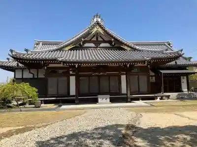 尋盛寺の本殿